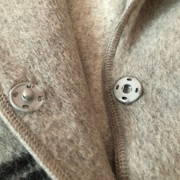 Conrad C Collection Wool Coat. Size medium . Grey with black,fuschia trim - Picture 3 of 6